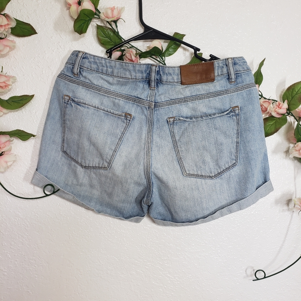 H&M L.O.G.G Short - Picture 2 of 9